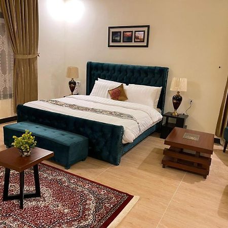 The Corporate Lodges Hotel Saidu Sharif Exteriér fotografie