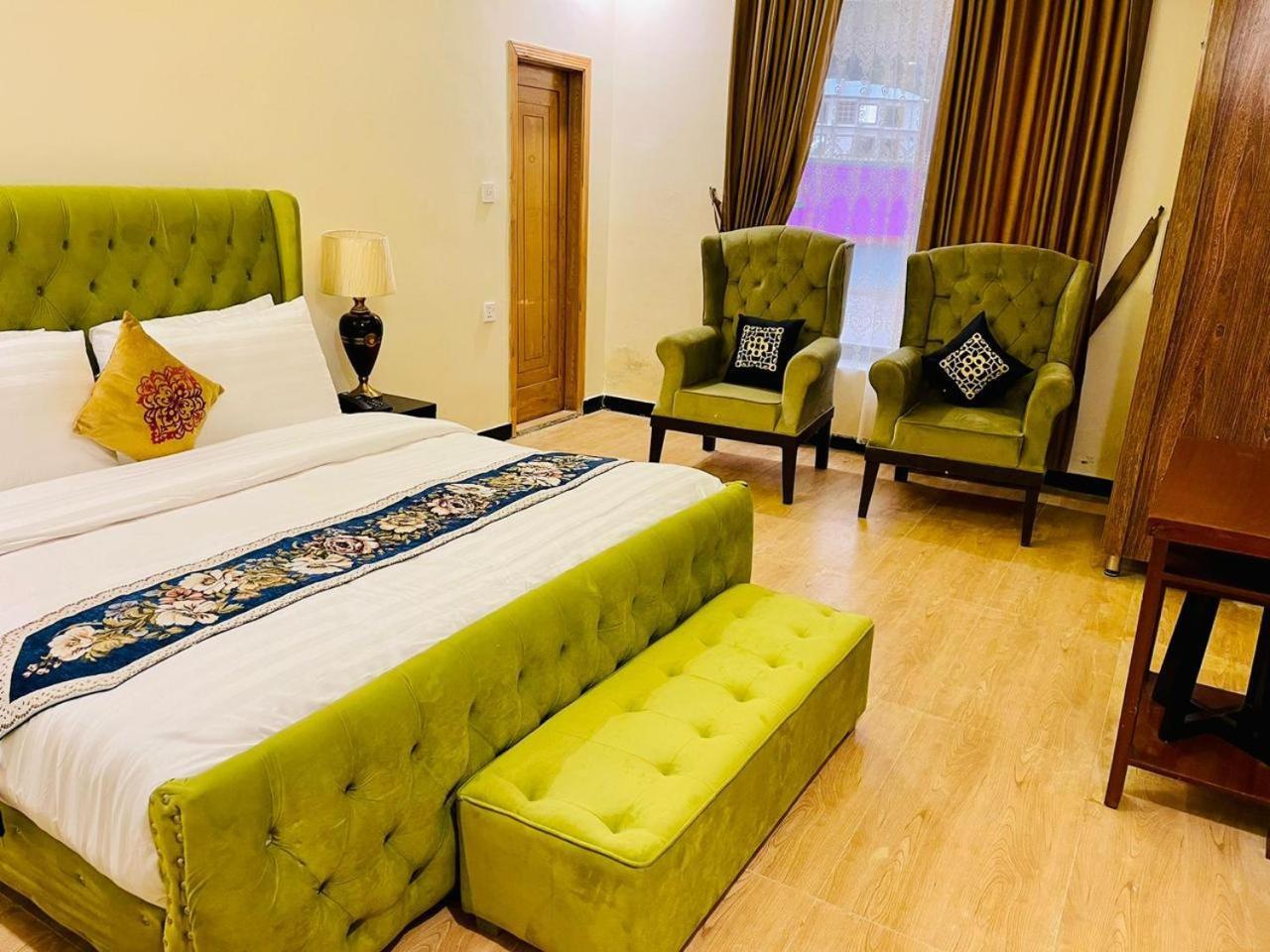 The Corporate Lodges Hotel Saidu Sharif Exteriér fotografie